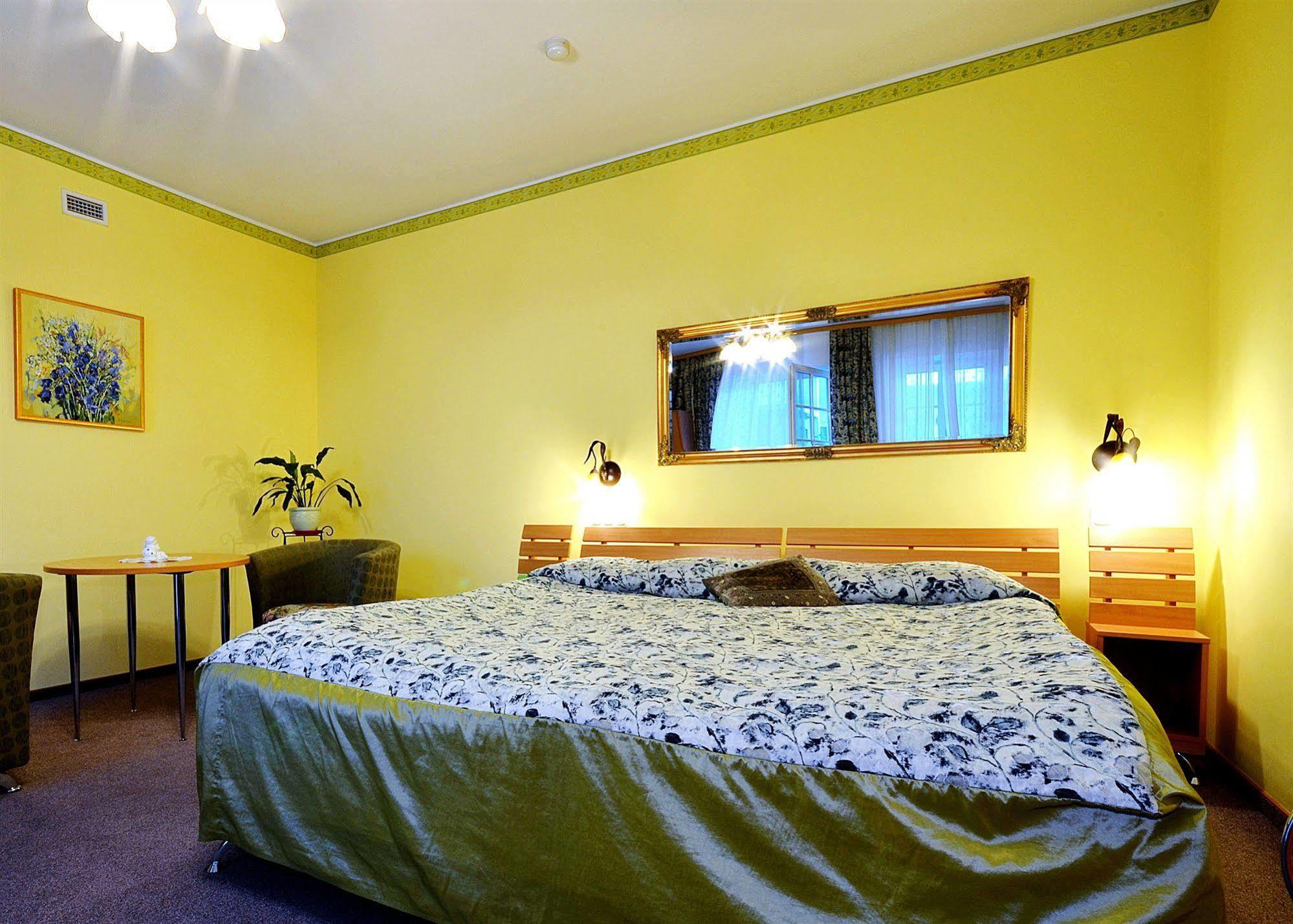 Angel Town Hall Apartments Vilnius Ngoại thất bức ảnh