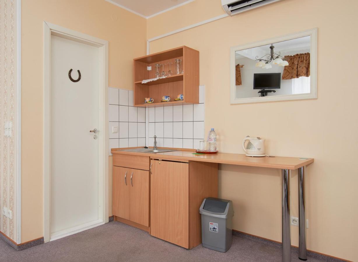 Angel Town Hall Apartments Vilnius Ngoại thất bức ảnh